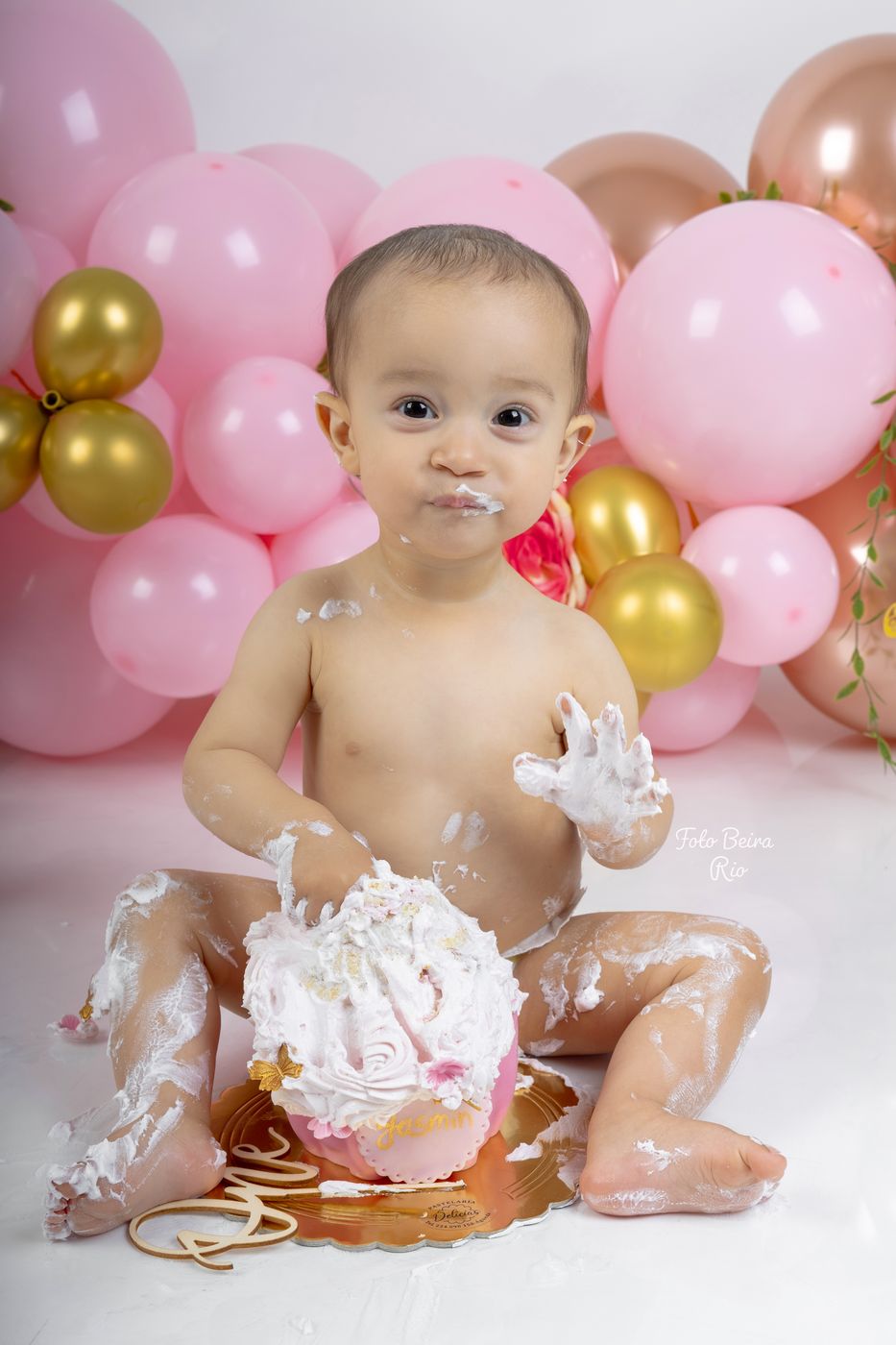 Sessão smash the cake na Foto Beira Rio, Águeda